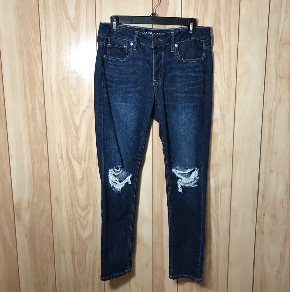 American Eagle Tomgirl Distressed Jeans 4 Dark Wash Button Fly Ripped 6886